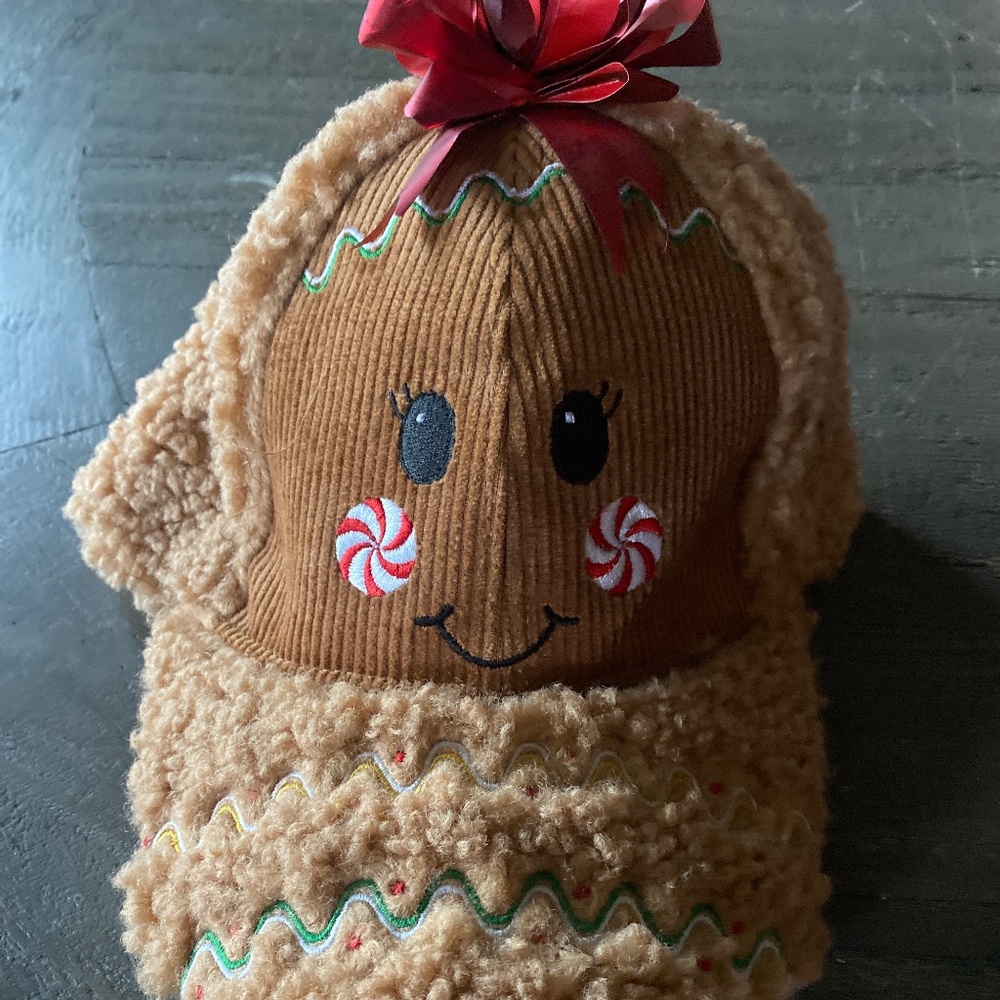 Holiday Gingerbread Hat